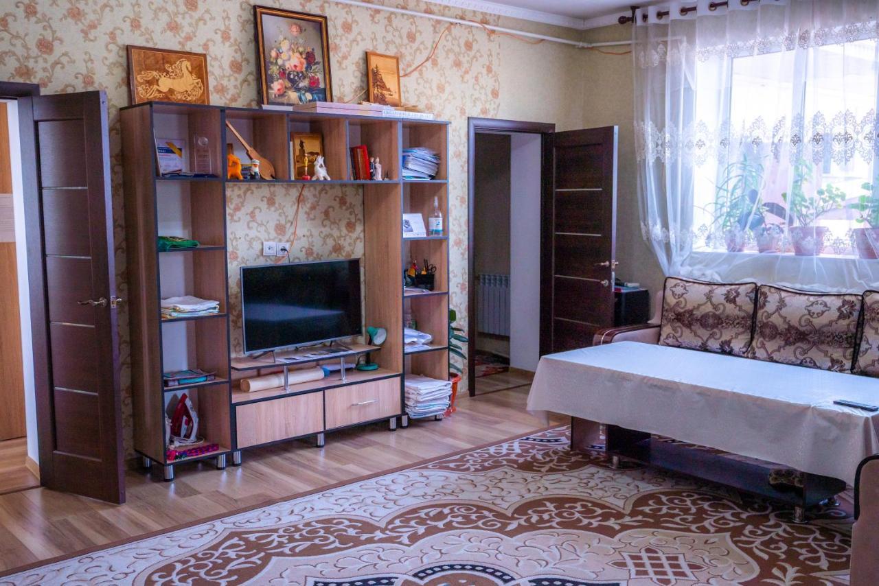 Guest House Etnodom Jalal-Abad Екстериор снимка